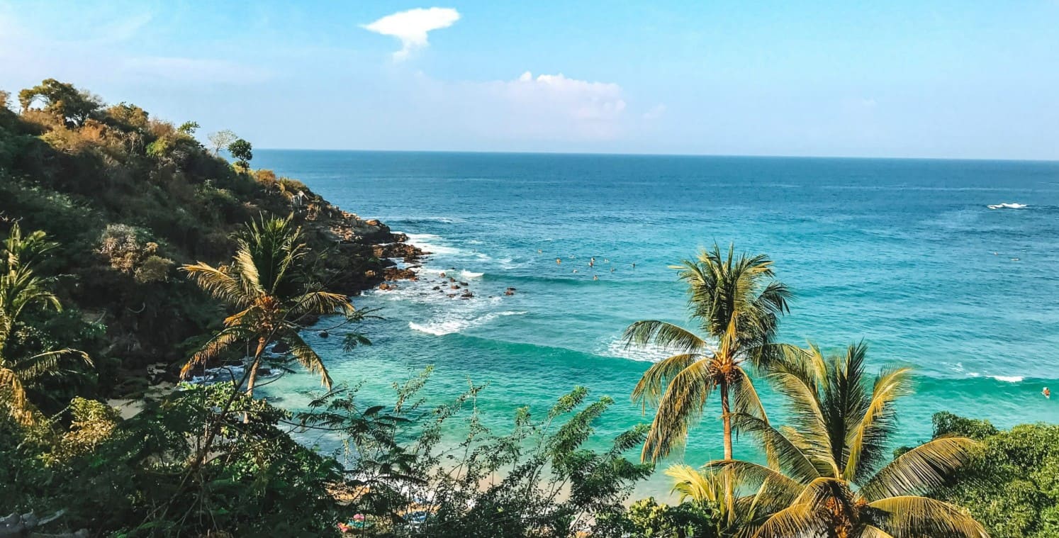 Cómo llegar a la costa de Oaxaca: vuelo, autobús, carretera